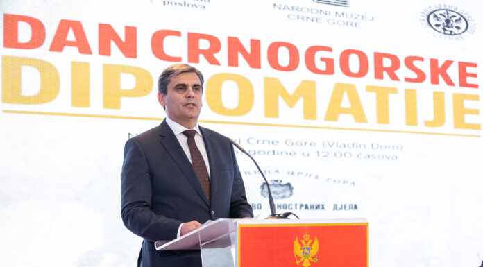 IBRAHIMOVIQ: 6 MAJI, DITA E DIPLOMACISË SË MALIT TË ZI, NJË NDERIM PËR VLERAT DHE HISTORINË DIPLOMATIKE TË VENDIT