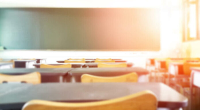 SHKOLLAT FILLORE DHE TË MESME DO TË PAJISEN ME DITARË TË RINJ DHE MË PRAKTIKË