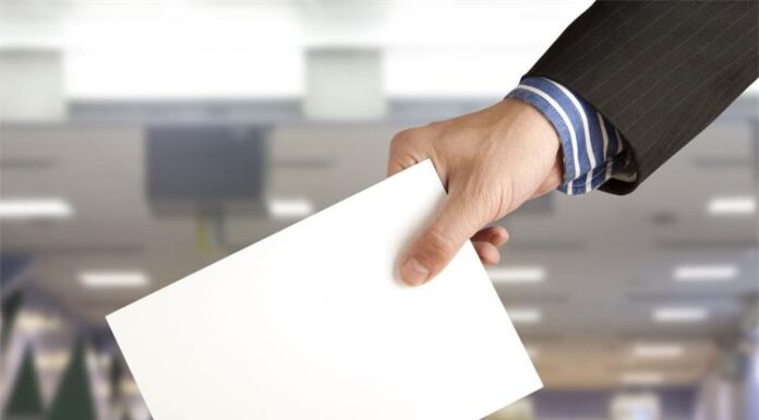 REFORMA ZGJEDHORE NË MAL TË ZI: SYNIM PASTRIMI I LISTËS SË VOTUESVE DERI NË VITIN 2027