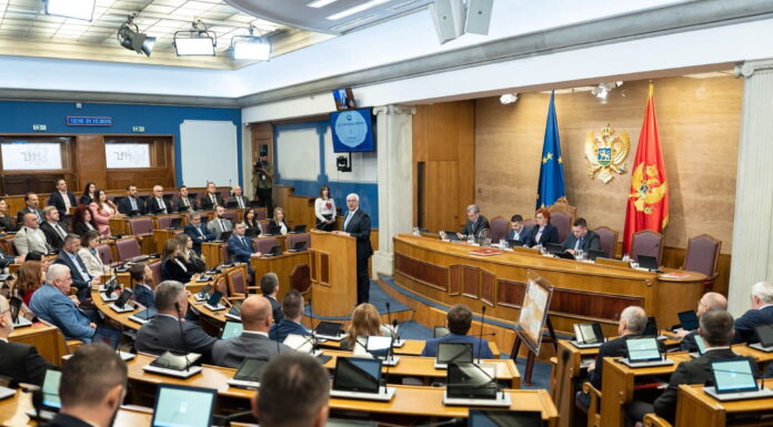 KUVENDI I MALIT TË ZI MIRATON BUXHETIN E VITIT 2026 PREJ 3,78 MILIARDË EUROSH