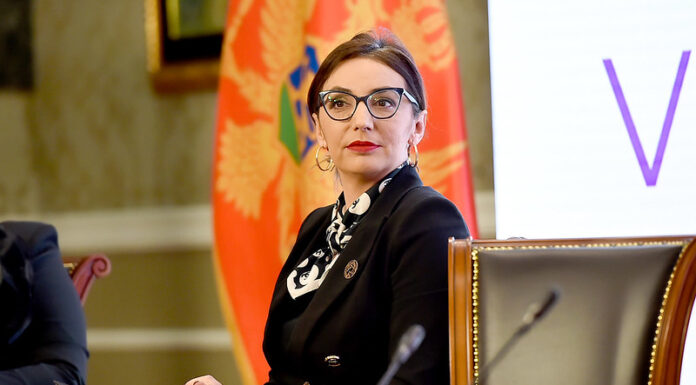 MINISTRIA E ARSIMIT NË MAL TË ZI NDJEK ME KALLËZIME PENALE PËR DIPLOMA FALSE