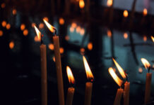 MALI I ZI SHPALL DITË ZIE PËR TRAGJEDINË NË TUZLLA