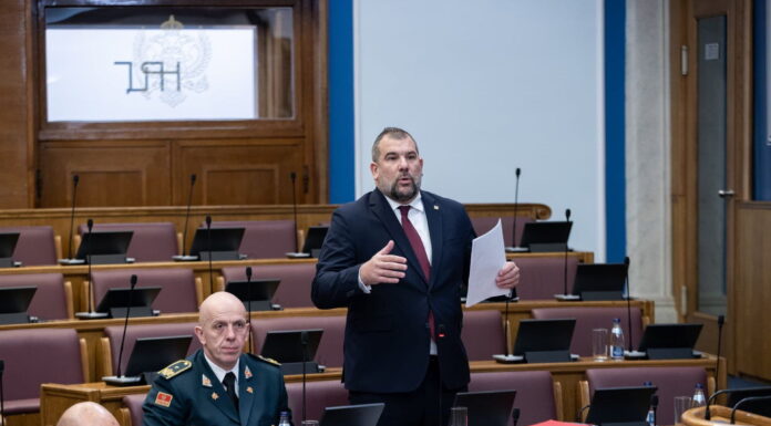 MALI I ZI MBËSHTET DËRGIMIN E TRUPAVE NË NATO PËR UKRAINËN