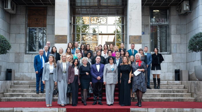 NË KUVENDIN E MALIT TË ZI U MBAJT KONFERENCA SHKENCORE PËR ROLIN E GRUAS NË HISTORINË E MALIT TË ZI