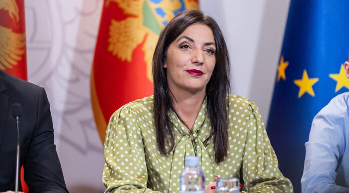 MALI I ZI SHËNON PËRPARIM HISTORIK NË ARSIMIN, SHKENCËN DHE INOVACIONIN