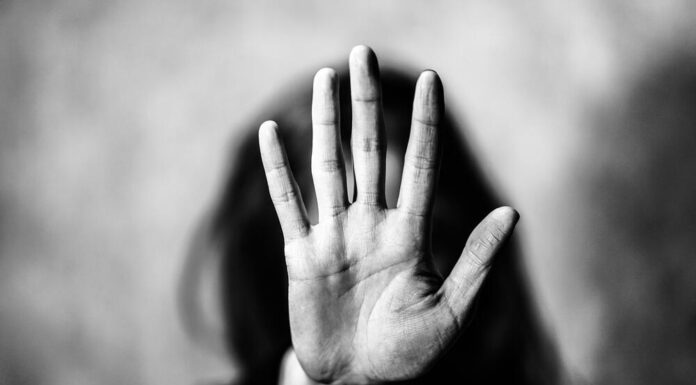 DITA NDËRKOMBËTARE KUNDËR DHUNËS NDAJ GRAVE, AVOKATI I POPULLIT KËRKON REAGIM URGJENT DHE SISTEMIK