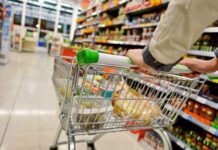 QEVERIA E MALIT TË ZI KUFIZON ÇMIMET E PRODUKTEVE BAZË PËR MBROJTJEN E STANDARDIT JETËSOR TË QYTETARËVE