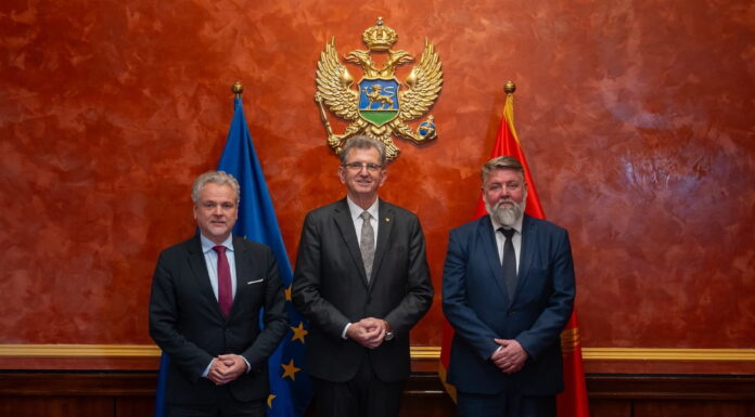 CAMAJ: MALI I ZI PO AVANCON DREJT BE-së, FOKUS I RI NË SUNDIMIN E LIGJIT DHE REFORMËN ZGJEDHORE