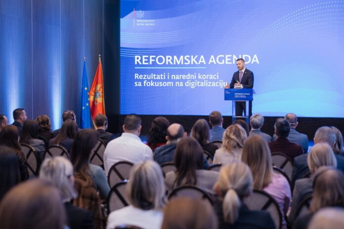 1765978471kpnbo9op6zn2ctbh-i_1920x1280