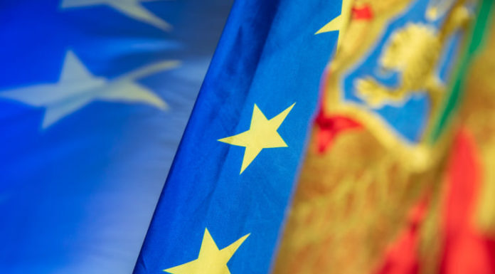 MALI I ZI MBYLL TRE KAPITUJ ME BE-në, DY TË TJERË TË BLLOKUAR