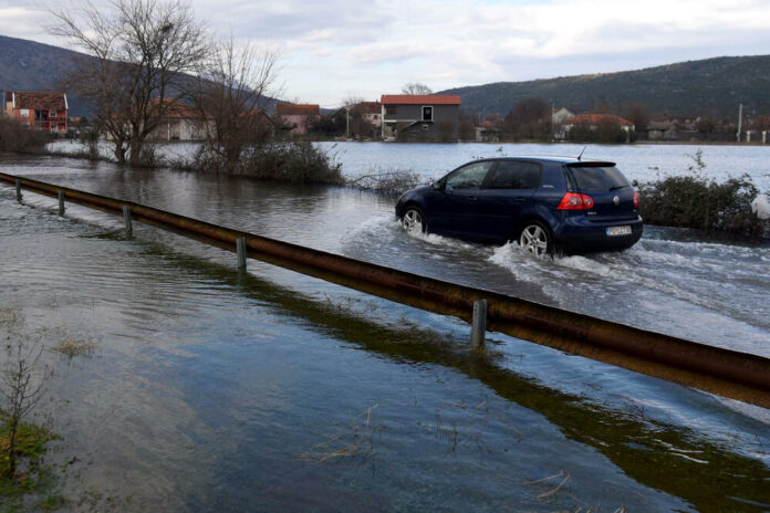 5698013_pg-poplave-44_ls