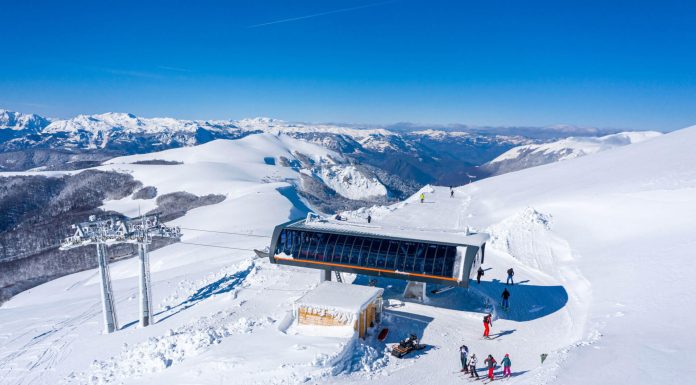 KOLLASHIN 1600 HAP SËRISH PISTAT E SKIJIMIT