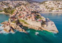 ULQIN: 27% MË SHUMË TURISTË SE VITIN E KALUAR, NISJE E FORTË E PARASEZONIT