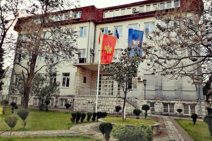 5692526_zzz-zgrada_ls