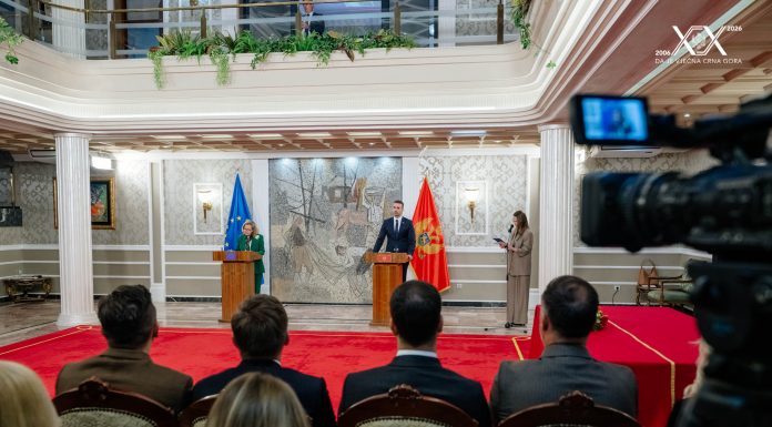 SPAJIQ: DITË E MADHE PËR MALIN E ZI, NËNSHKRUHEN MARRËVESHJE ME BANKËN EVROPIANE TË INVESTIMEVE ME VLERË 250 MILIONË EURO
