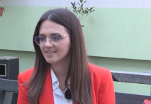 Gratë shqiptare / Vahida Gjoni