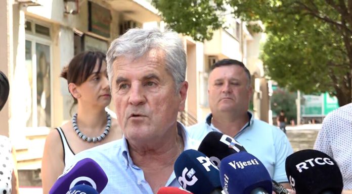 UNIONI I SINDIKATAVE TË LIRA NIS PROTESTË: RRITJA E PAGAVE PO SHTYHET DERI PAS ZGJEDHJEVE