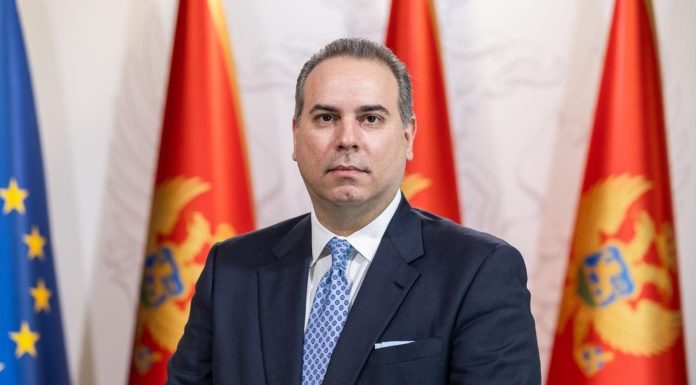 IVANOVIQ: BASHKIMI EVROPIAN NUK E ZBEH IDENTITETIN, POR E PROMOVON ATË