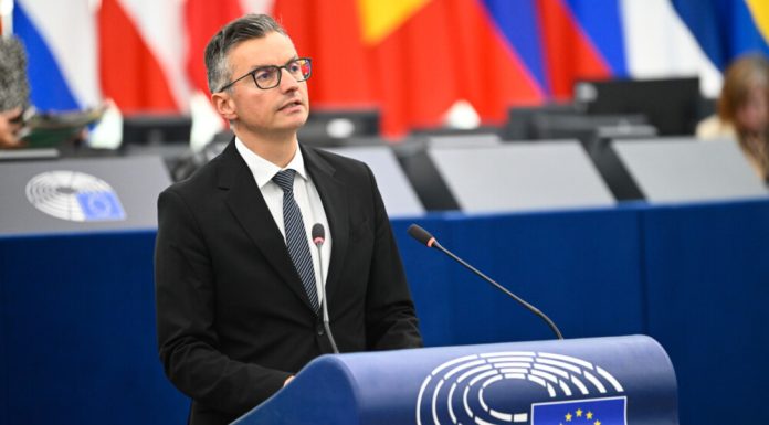 SHAREC: TË PËRFUNDOJNË SA MË SHUMË DETYRIME, ZGJEDHJET MUND TË NGADALËSOJNË PROCESIN