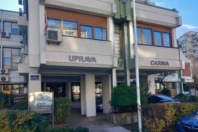 5691158_upravacarina2_ls